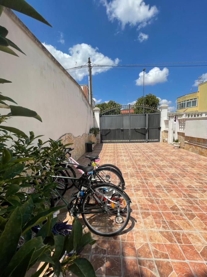 Salentina White House Bed & Breakfast Lecce Bagian luar foto